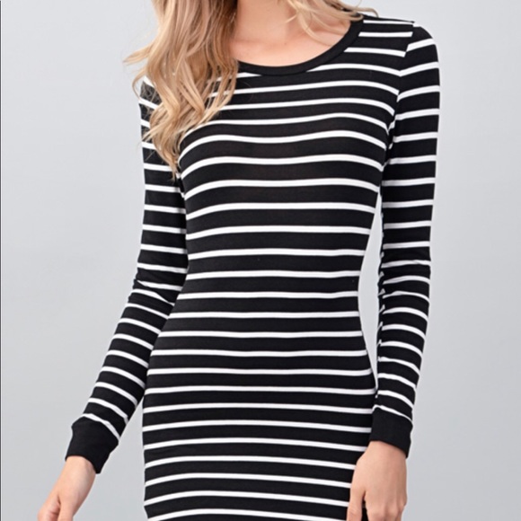 Dresses, shirts two pc - Picture 3 of 8